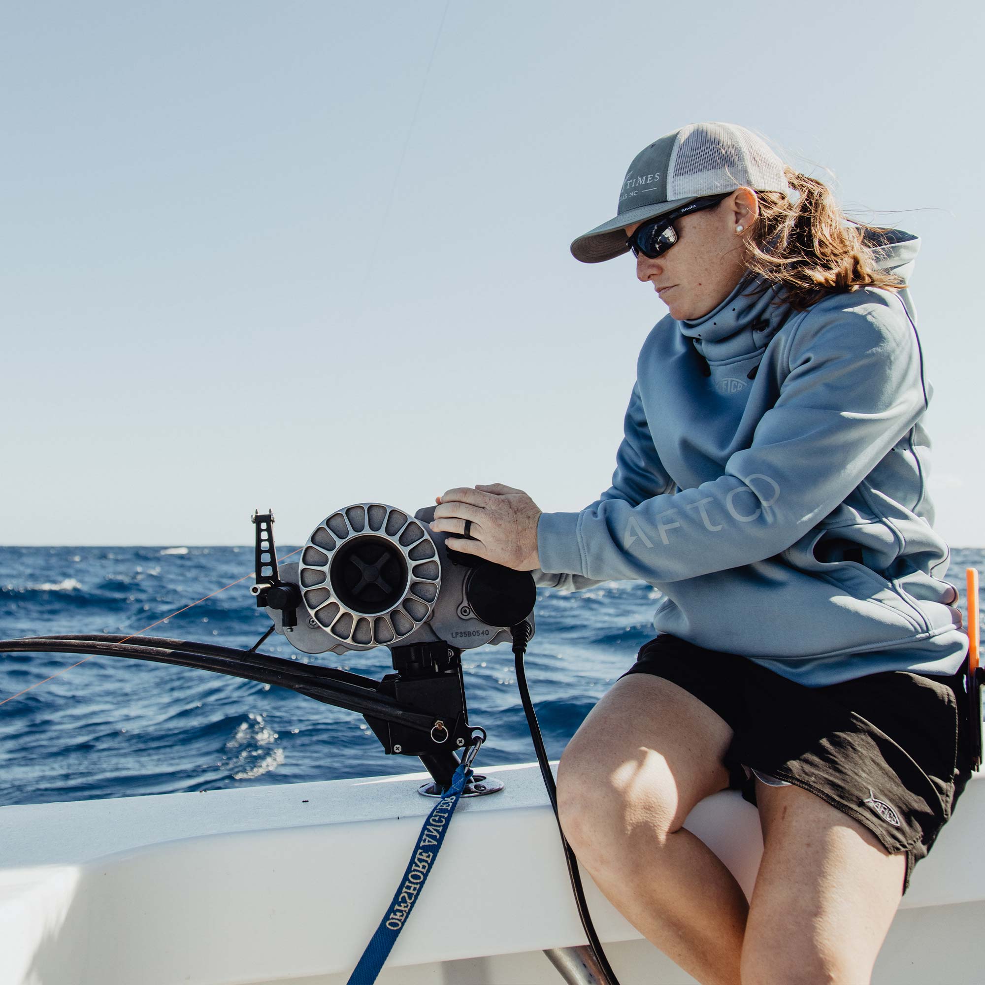 Women's Reaper - Hooded Fishing Sweatshirt | AFTCO