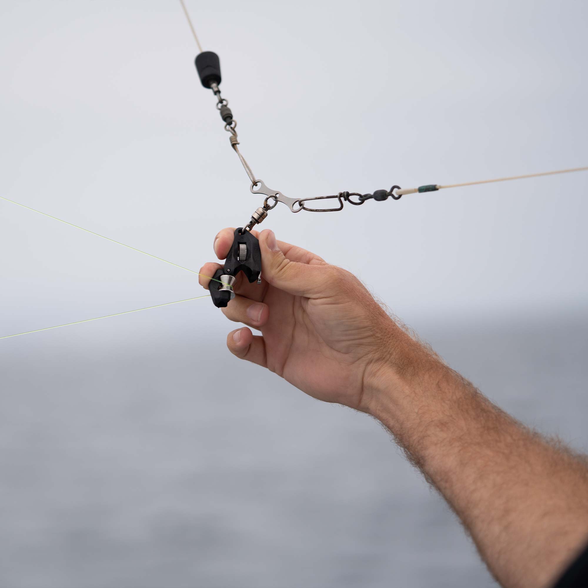Roller-Troller Outrigger Clips | AFTCO