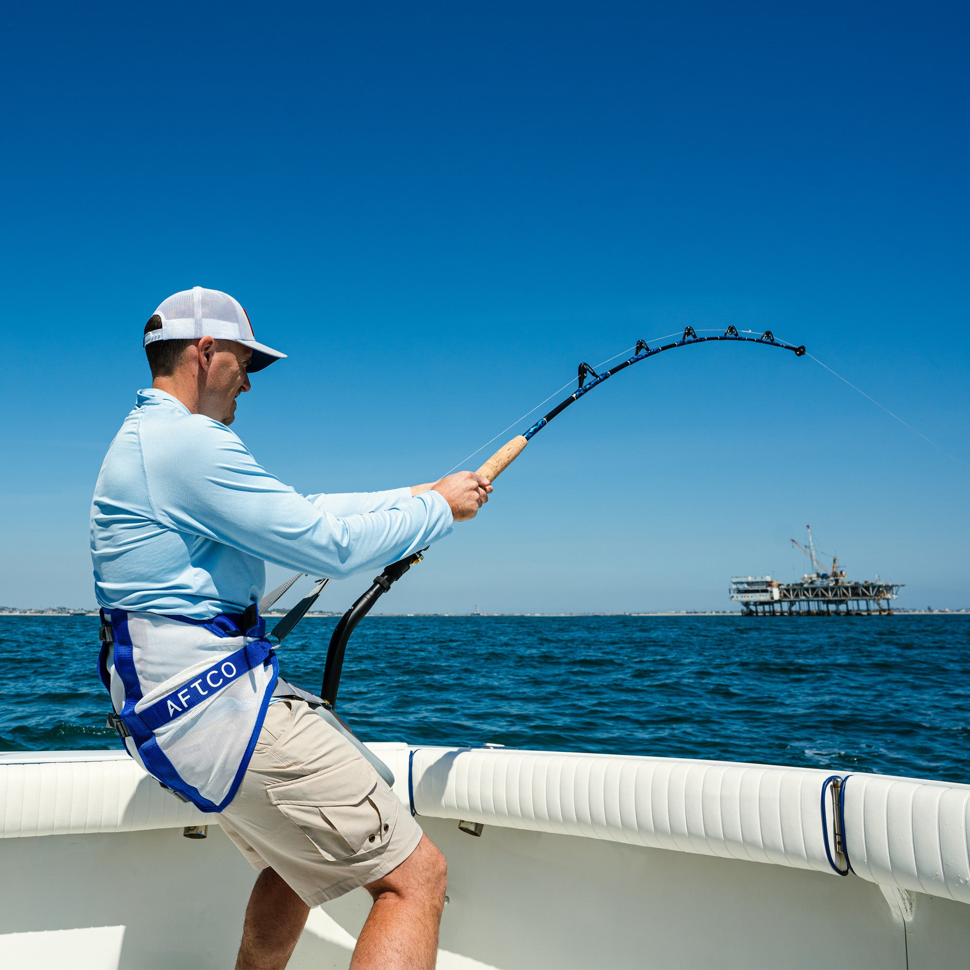 Maxforce Lite Fishing Harness | AFTCO