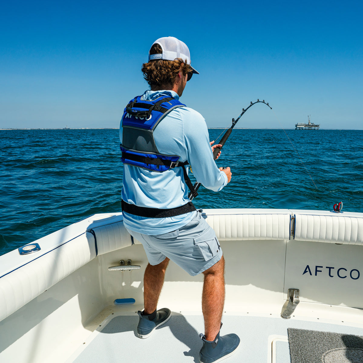 best fishing pole harness for big fish Maxforce Shoulder offering a customizable fit Big Game Fishing Reels Patriot Junior:Red base/ blue upright custom size