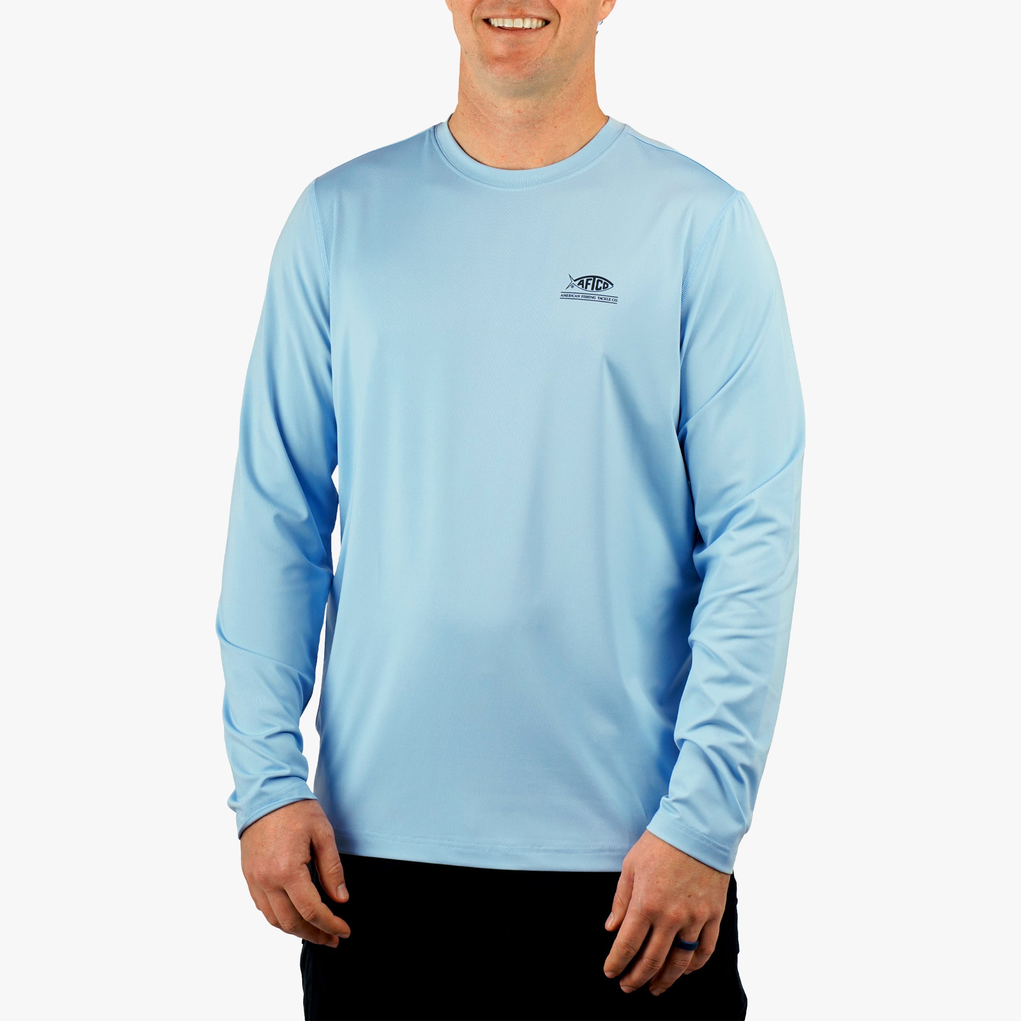 Bucket UVX Long Sleeve Quick Dry Fishing Shirt | AFTCO