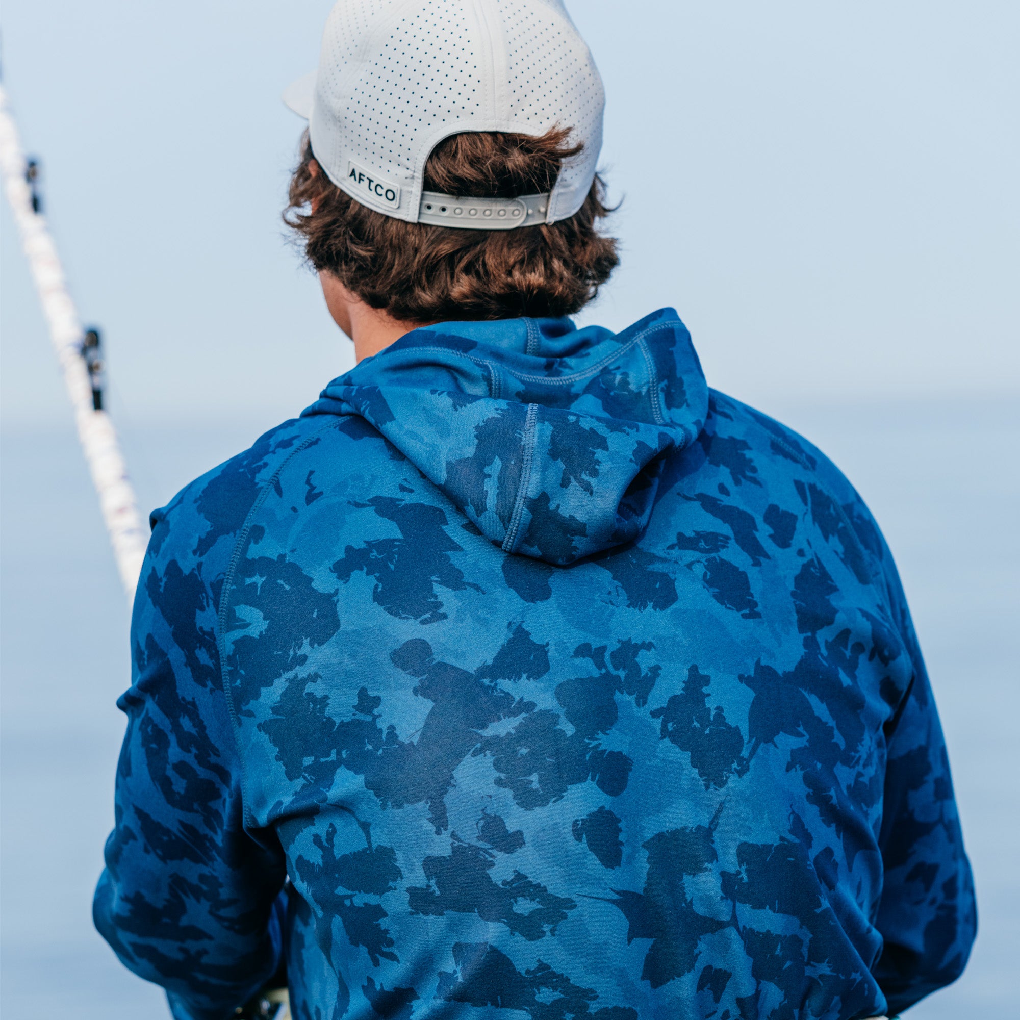 Adapt Phase Change Hooded Fishing Shirt | AFTCO