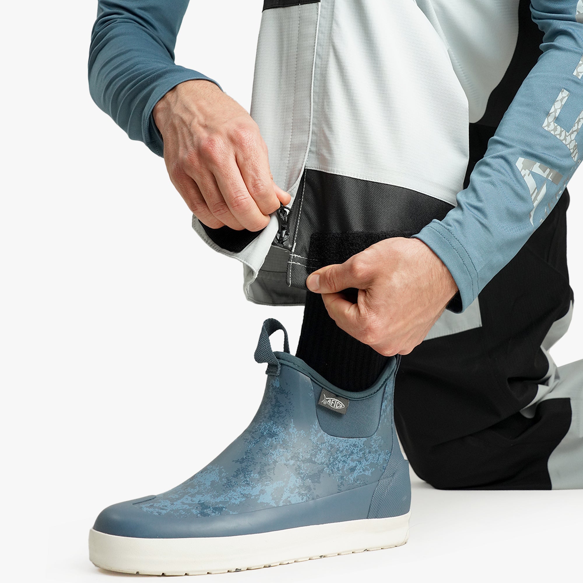 Barricade Bibs For Rain – AFTCO