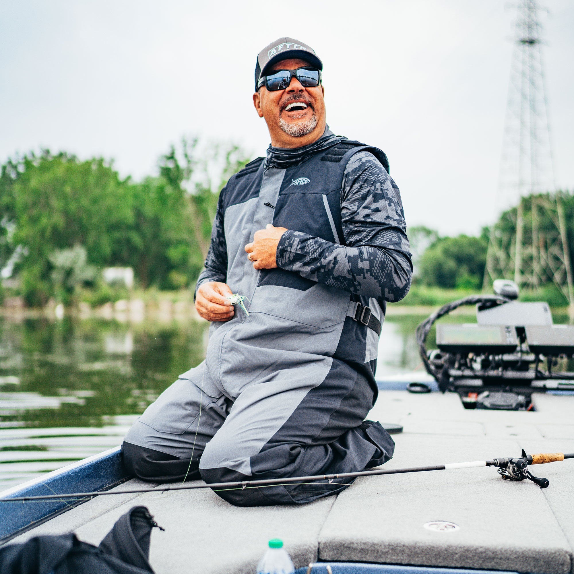 Hydronaut® Heavy-Duty Bib – AFTCO