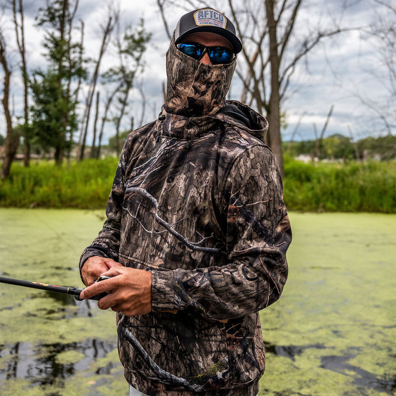 Nomad Men's Shadowleaf Mossy Oak Camo Print Utility Hunting Hoodie